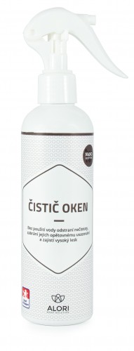 Čistič oken a zrcadel protimlžící efekt